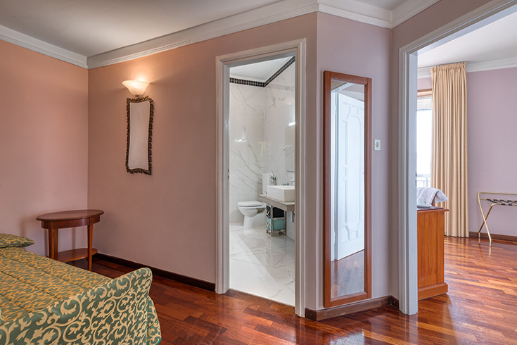 Junior suite superior con vasca idromassaggio doppia